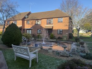 Photo 15- click for photo gallery